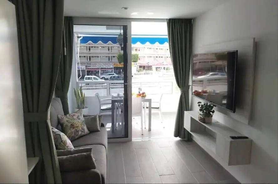 Playa Del Ingles 5 Min Walk From Yumbo! 204 Apartment Maspalomas